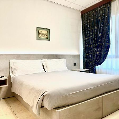 Hotel Leonardo 브레시아 외부 사진