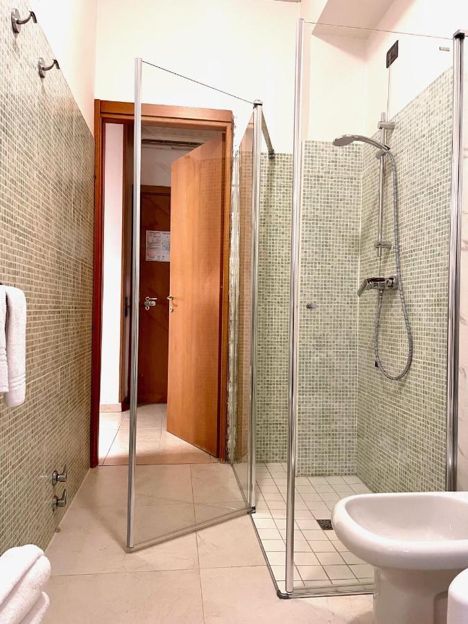 Hotel Leonardo 브레시아 외부 사진
