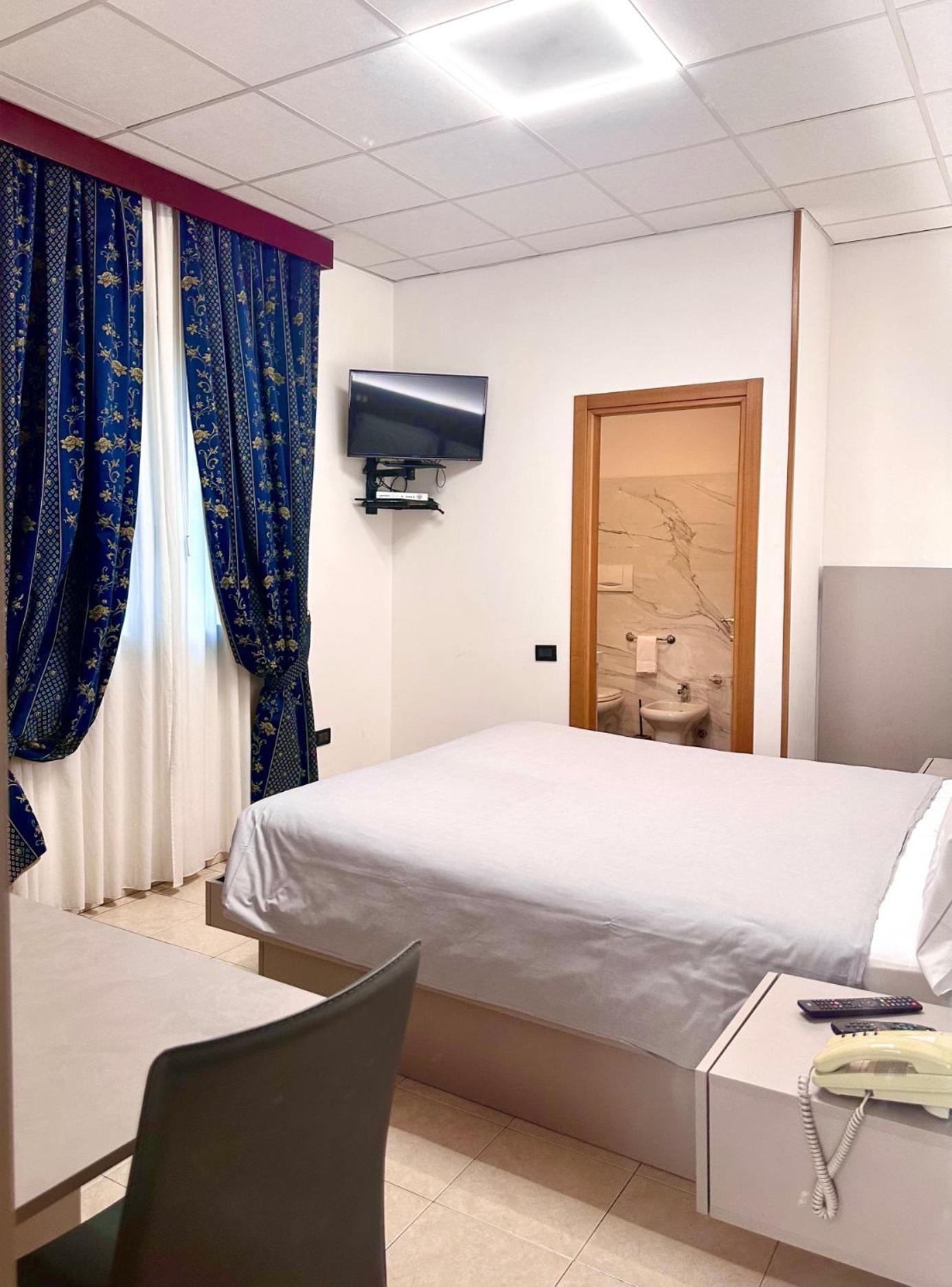Hotel Leonardo 브레시아 외부 사진