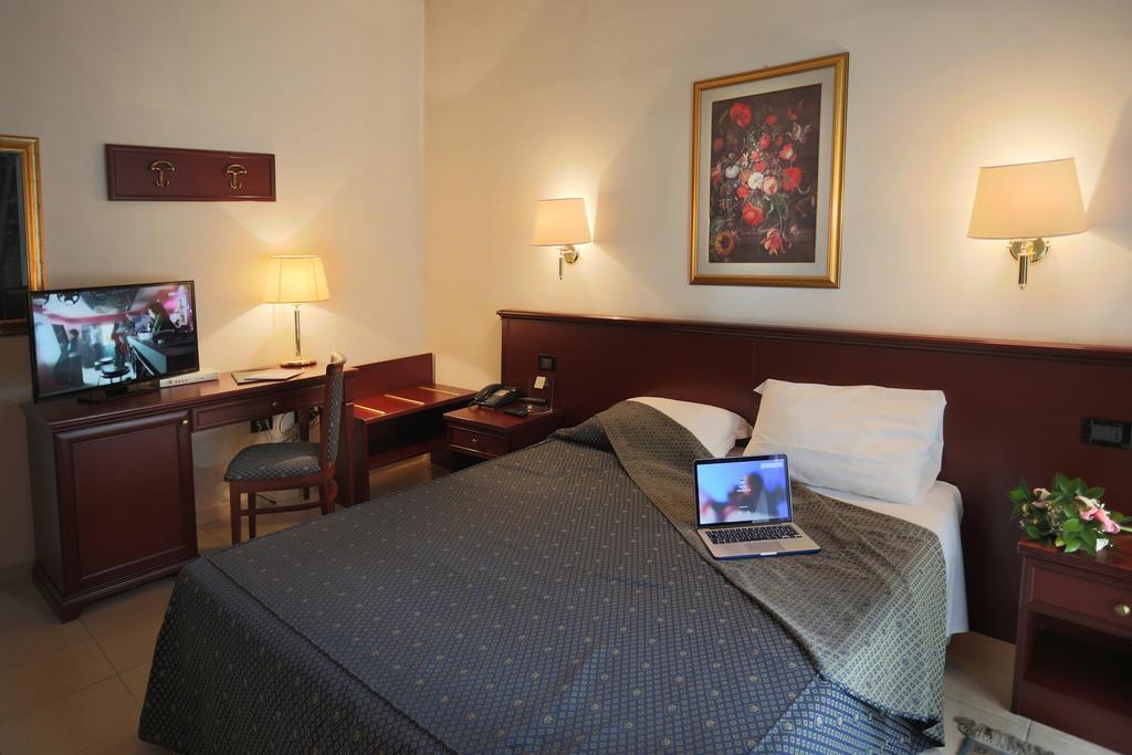 Hotel Leonardo 브레시아 외부 사진
